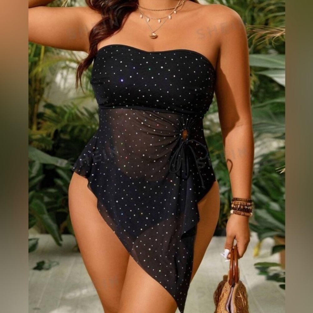 NWOT Plus Size Strapless Sparkle Two-Piece Swimsuit 🌸